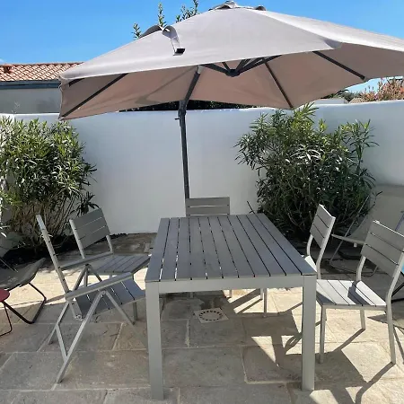 Spacieuse Maison 200m à De La Avec Climatisation Et Balnéotherapie Hébergement de vacances *