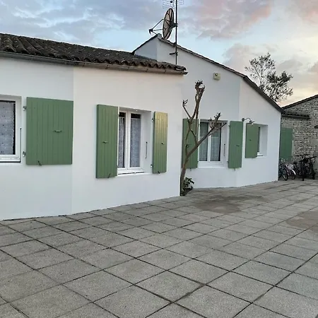 Spacieuse Maison 200m A De La Avec Climatisation Et Balneotherapie Semesterbostad Rivedoux-Plage