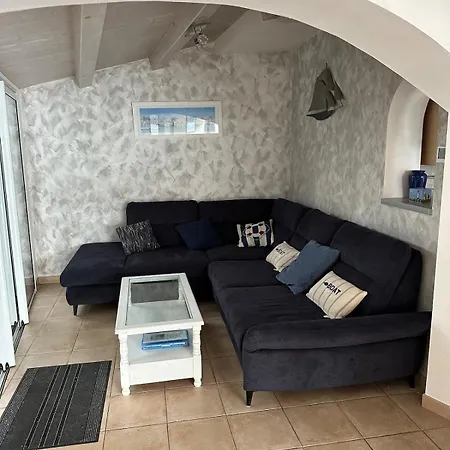 Spacieuse Maison 200m A De La Avec Climatisation Et Balneotherapie