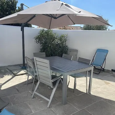 Spacieuse Maison 200m à De La Avec Climatisation Et Balnéotherapie Hébergement de vacances