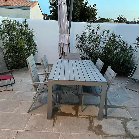Spacieuse Maison 200m à De La Avec Climatisation Et Balnéotherapie Hébergement de vacances Rivedoux-Plage